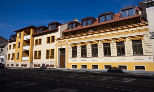rakoczi lakohaz